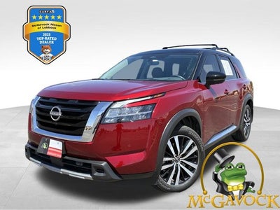 2023 Nissan Pathfinder Platinum