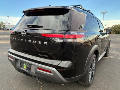 2026 Nissan Pathfinder Platinum