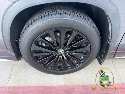 2023 Toyota Highlander XSE