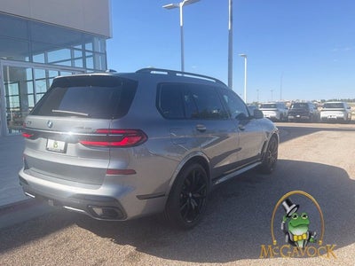2023 BMW X7 xDrive40i