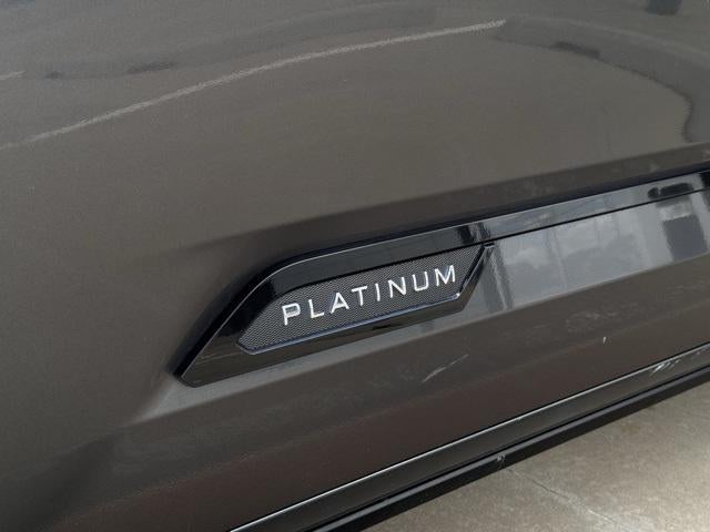 2023 Toyota SEQUOIA 4WD Platinum