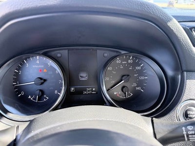 2022 Nissan Rogue Sport SV