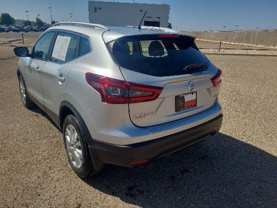 2022 Nissan Rogue Sport SV