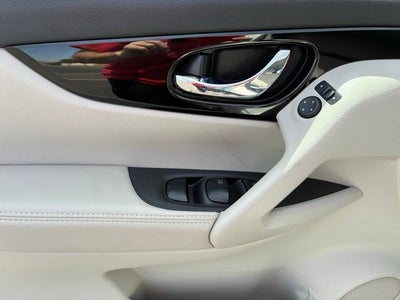 2022 Nissan Rogue Sport SV