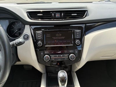 2022 Nissan Rogue Sport SV