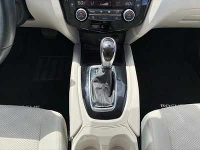 2022 Nissan Rogue Sport SV