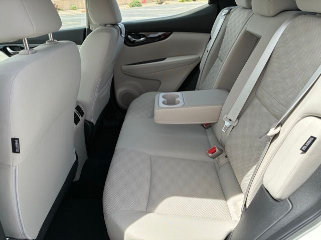 2022 Nissan Rogue Sport SV