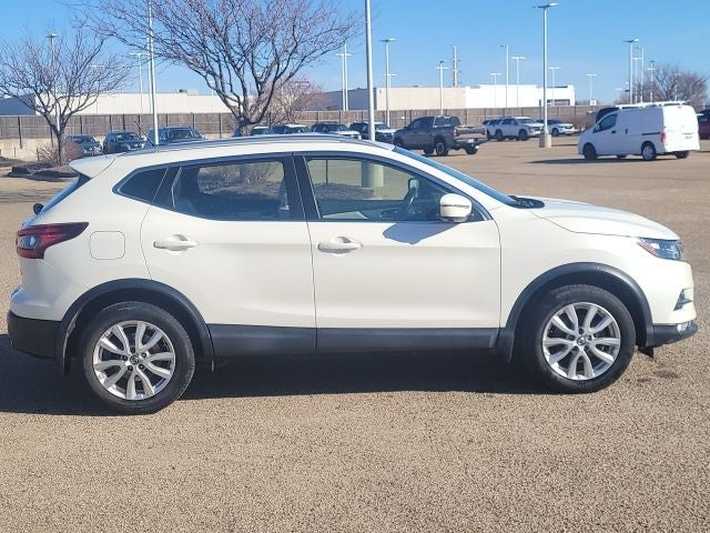 2020 Nissan Rogue Sport SV
