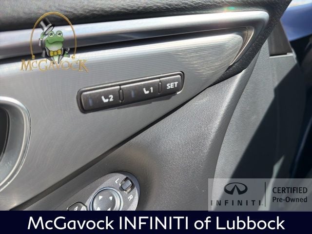 2022 INFINITI Q60 LUXE