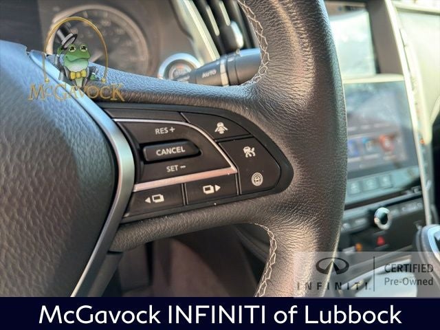 2022 INFINITI Q60 LUXE