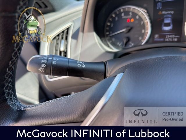 2022 INFINITI Q60 LUXE