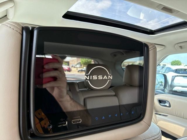 2022 Nissan Armada Platinum