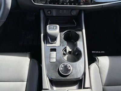 2025 Nissan Rogue SL