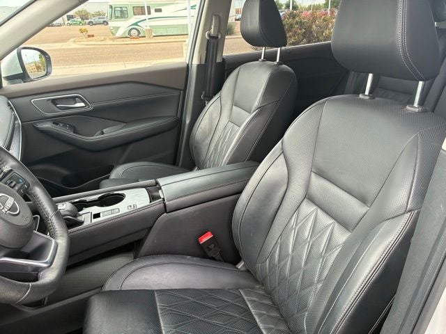 2022 Nissan Rogue Platinum