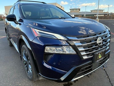 2025 Nissan Rogue Platinum