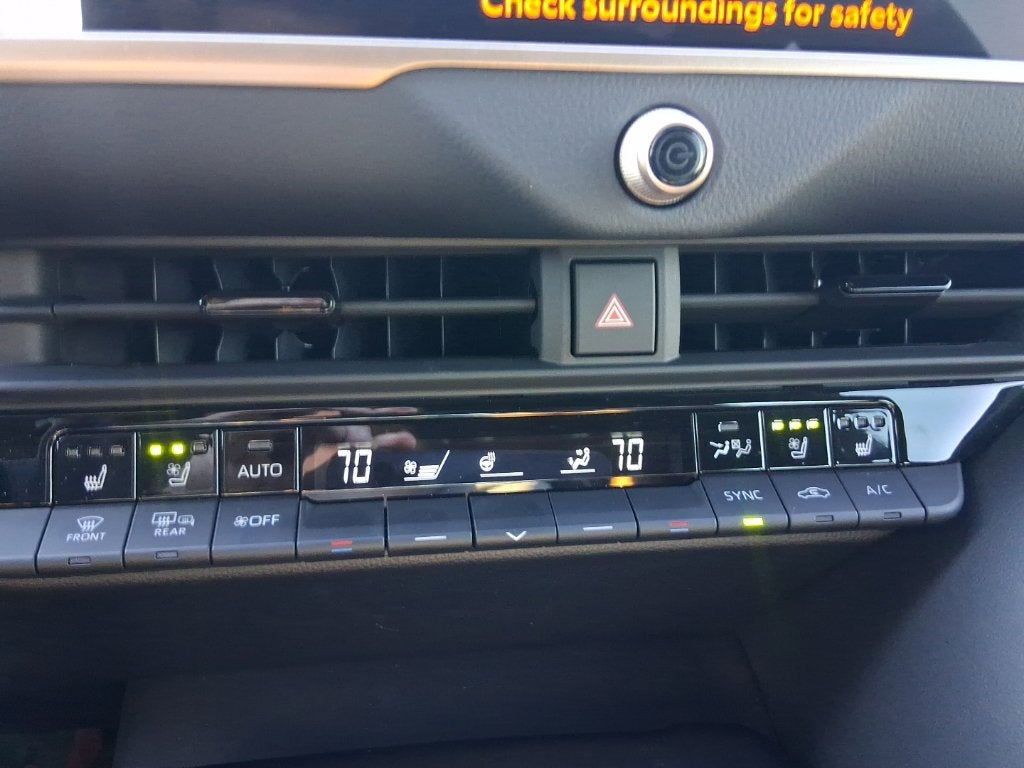 2026 Toyota Toyota Crown Platinum