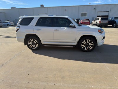2019 Toyota 4RUNNER SR5