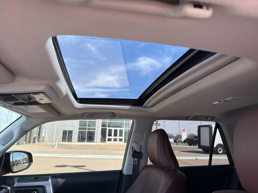 2022 Toyota 4RUNNER Limited