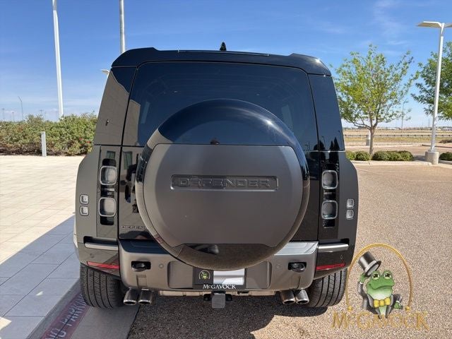 2024 Land Rover Defender 110 Carpathian Edition