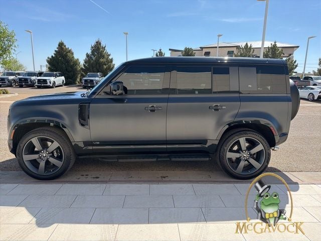 2024 Land Rover Defender 110 Carpathian Edition