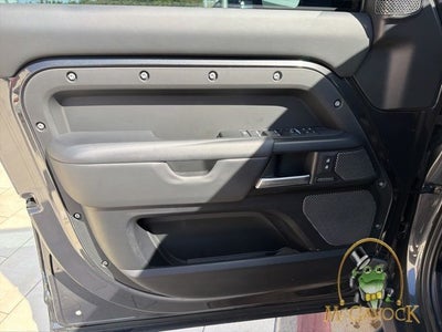 2024 Land Rover Defender 110 Carpathian Edition