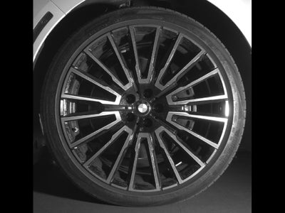 2025 BMW 760i 760i xDrive