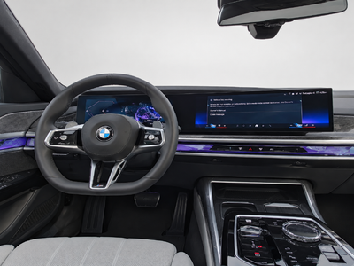 2025 BMW 760i 760i xDrive