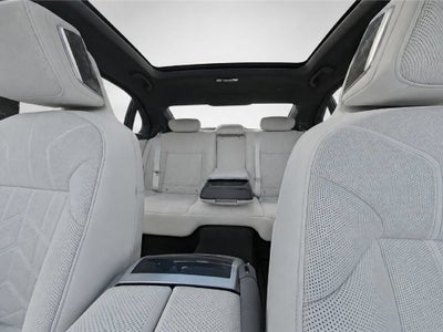 2025 BMW 760i 760i xDrive