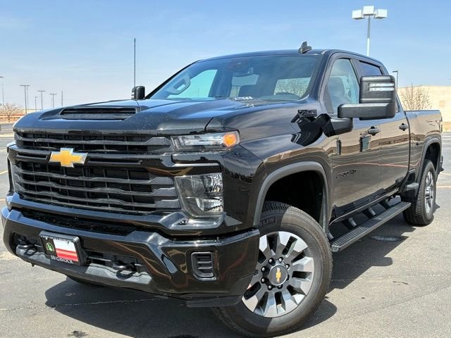 2024 Chevrolet Silverado 2500 HD Custom