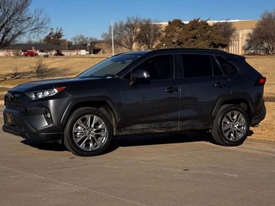 2021 Toyota RAV4 XLE Premium