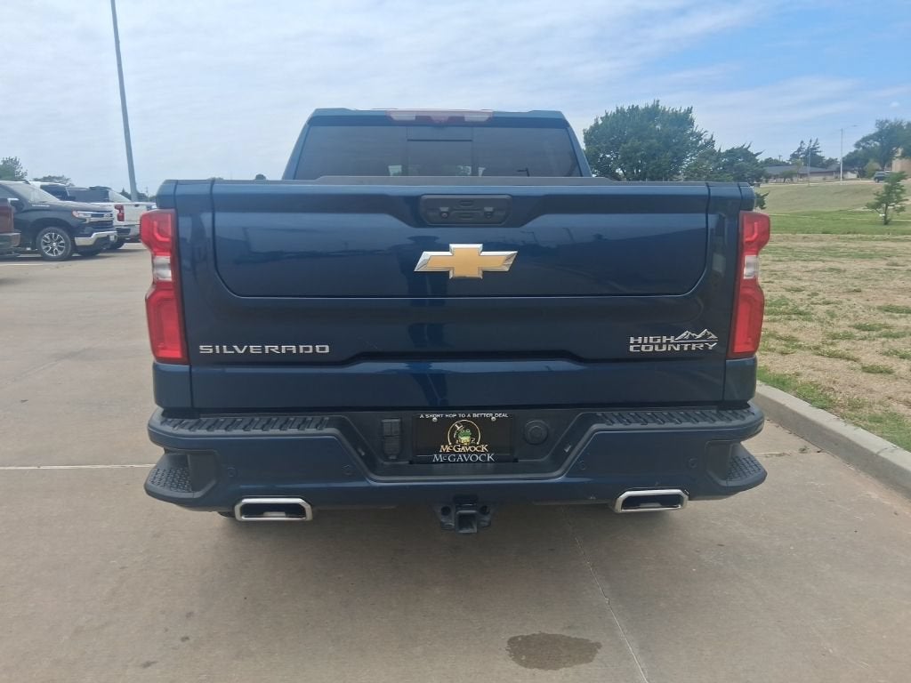 2022 Chevrolet Silverado 1500 High Country