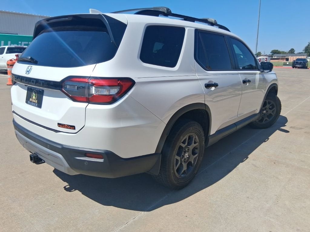 2023 Honda Pilot TrailSport